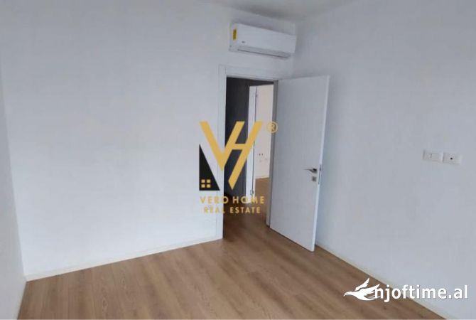 Ambient biznesi me qera 3+1 ne Tirane - 520 Euro