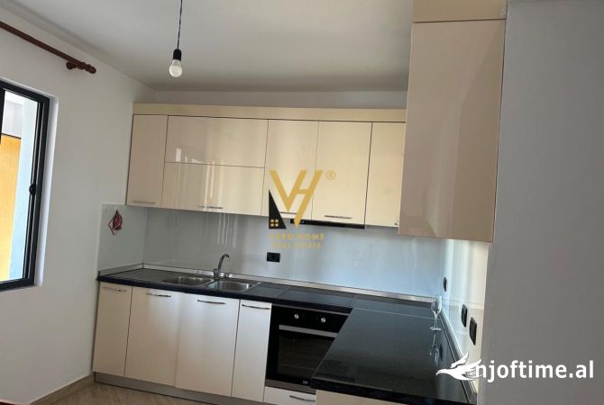 Shtepi ne shitje 2+1 ne Tirane - 80,000 Euro