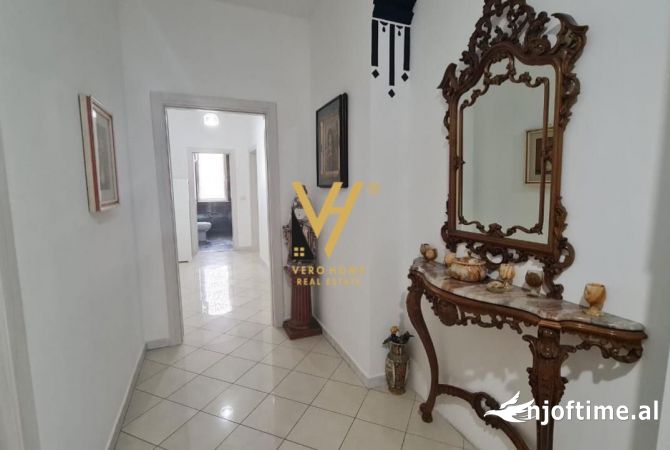 Shtepi me qera Apartament ne Tirane, 2+1, Mobilimi E mobiluar, Pagesa 700  Euro.