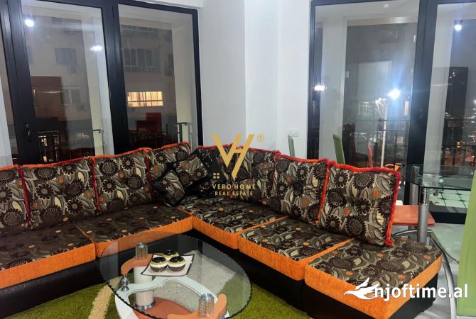 Shtepi me qera 2+1 ne Tirane - 50,000 Leke