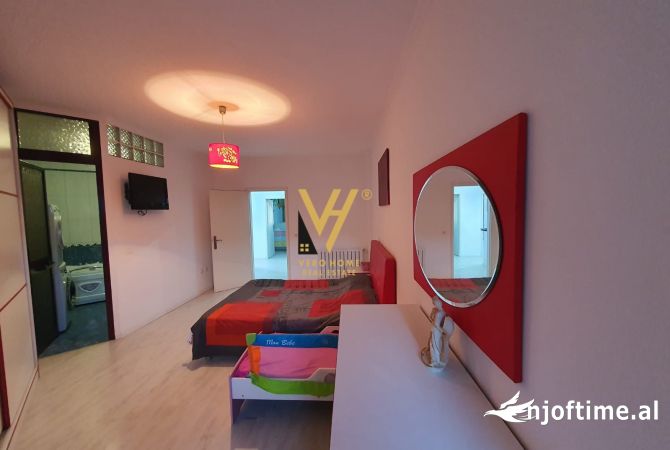 Shtepi me qera 3+1 ne Tirane - 700 Euro