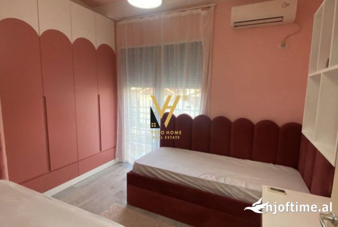 Shtepi me qera Apartament ne Tirane, 2+1, Mobilimi E mobiluar, Pagesa 750  Euro.