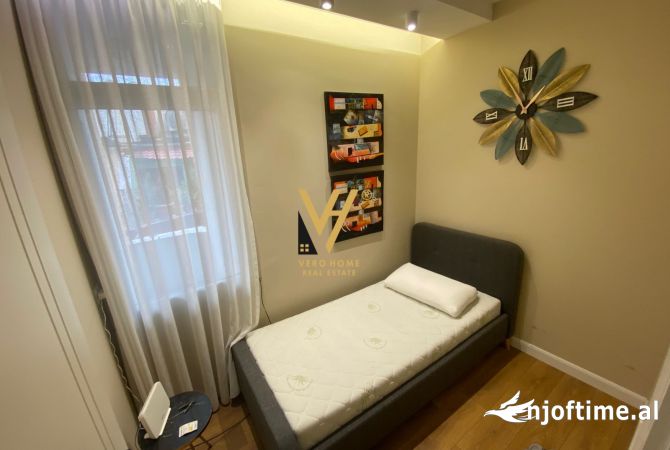 Shtepi me qera 2+1 ne Tirane - 575 Euro