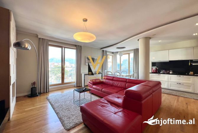 Shtepi me qera 2+1 ne Tirane - 1,800 Euro