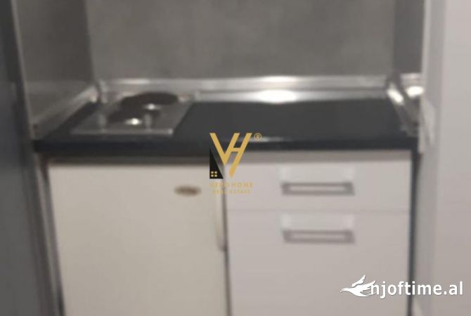 Shtepi me qera Garsoniere ne Tirane - 400 Euro