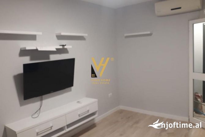 Shtepi me qera Garsoniere ne Tirane - 400 Euro