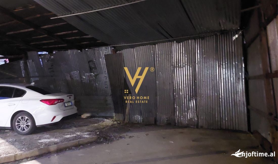 JEPET MAGAZINE 90 M2 ME QERA TE UNAZA E RE 60.000 LEKE