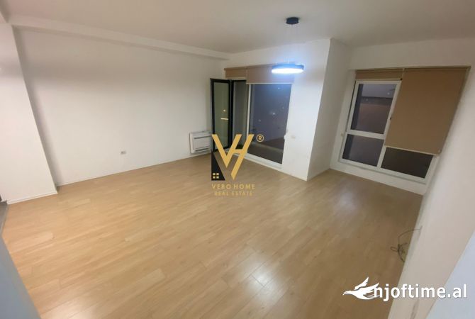 Ambient biznesi me qera 3+1 ne Tirane - 650 Euro