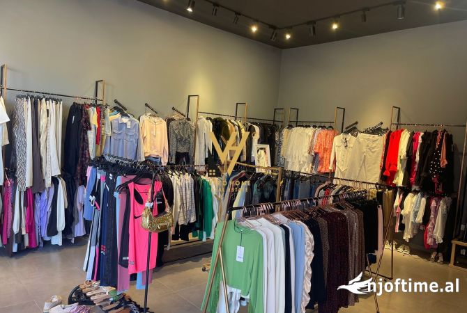 Ambient biznesi ne shitje 3+1 ne Tirane - 12,000 Euro