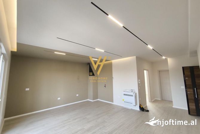 Ambient biznesi me qera 3+1 ne Tirane - 550 Euro