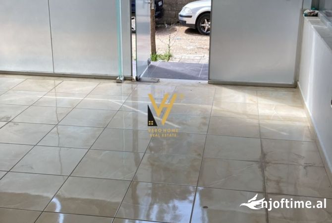 Ambient biznesi me qera 1+1 ne Tirane - 300 Euro