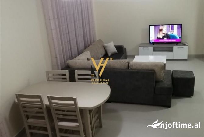 Shtepi ne shitje 7+1 ne Tirane - 390,000 Euro