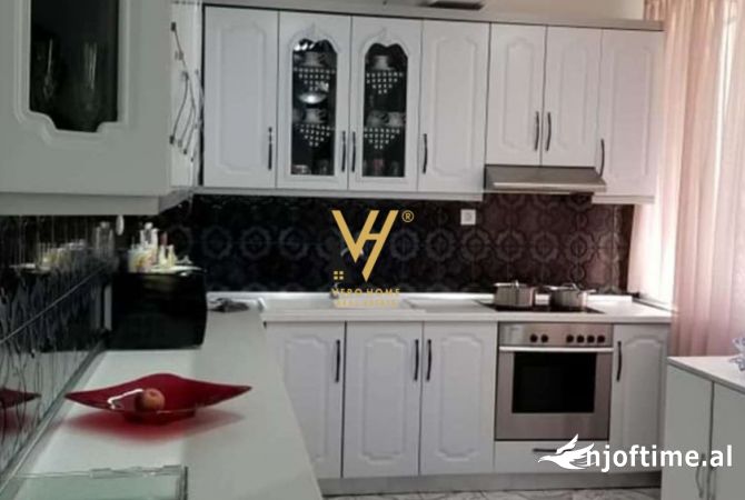 Shtepi ne shitje 4+1 ne Korce - 145,000 Euro