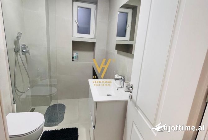 Shtepi me qera 2+1 ne Tirane - 700 Euro