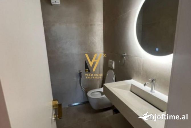 Shtepi ne shitje 2+1 ne Tirane - 450,000 Euro