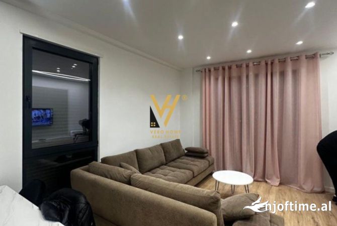 Shtepi me qera 2+1 ne Tirane - 700 Euro