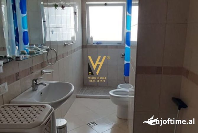 Shtepi me qera 2+1 ne Tirane - 650 Euro