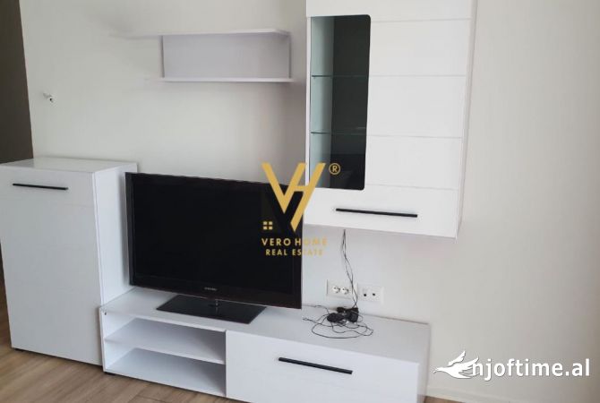 Shtepi me qera Apartament ne Tirane, 2+1, Mobilimi E mobiluar, Pagesa 650  Euro.