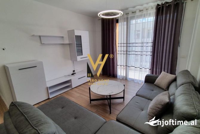 Shtepi me qera 2+1 ne Tirane - 650 Euro