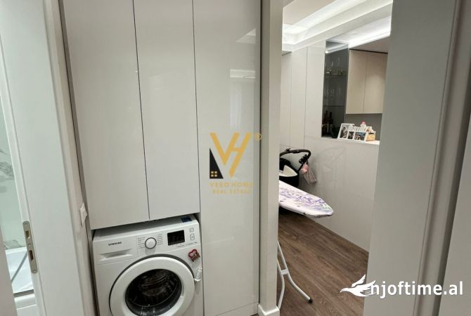 Shtepi ne shitje Apartament ne Tirane, 2+1, Mobilimi E mobiluar, Pagesa 185,000  Euro.