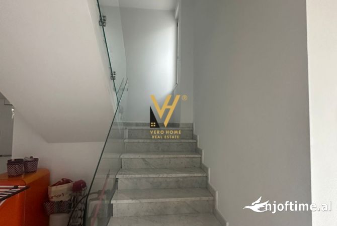 Shtepi me qera 4+1 ne Kavaje - 3,200 Euro