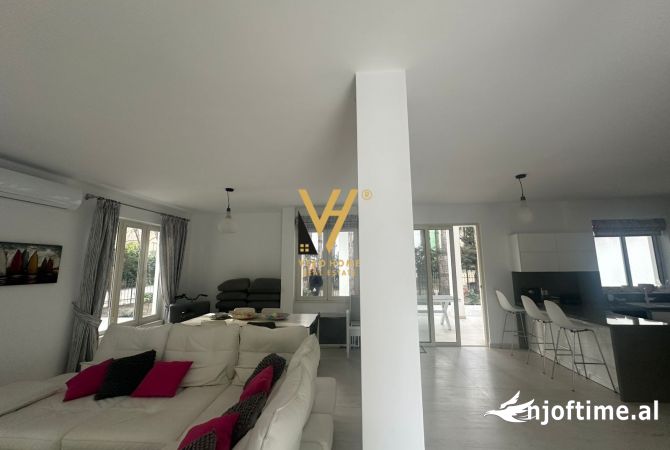 Shtepi me qera 4+1 ne Kavaje - 3,200 Euro