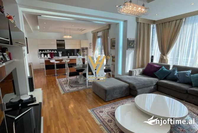 Shtepi me qera 2+1 ne Tirane - 2,000 Euro
