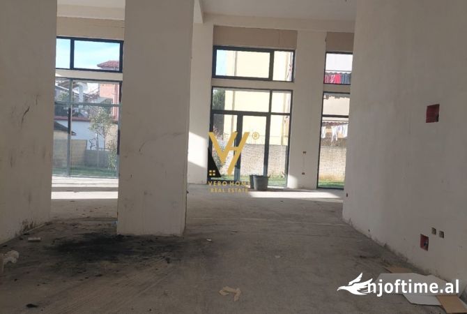 Ambient biznesi me qera 1+1 ne Tirane - 7,500 Euro