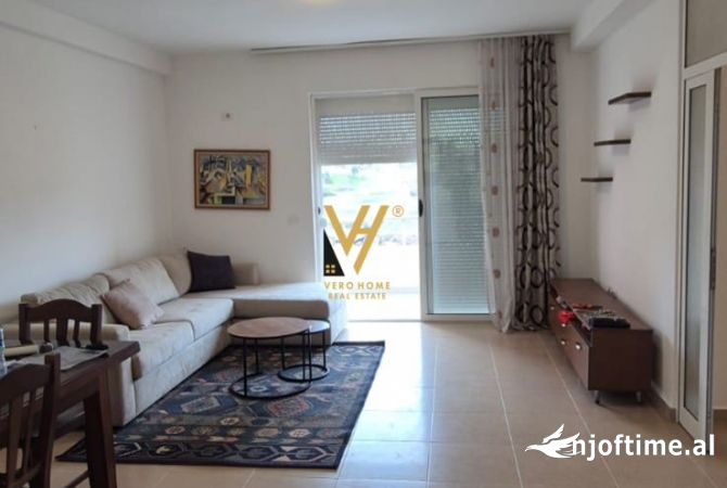Shtepi me qera 2+1 ne Tirane - 500 Euro