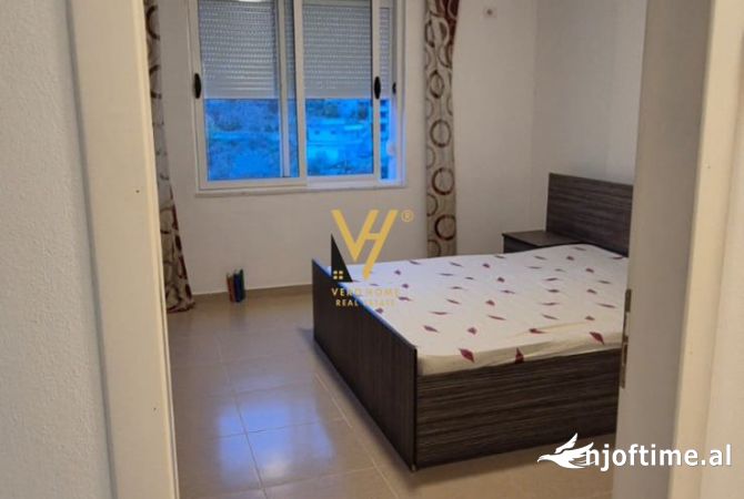 Shtepi me qera 2+1 ne Tirane - 500 Euro