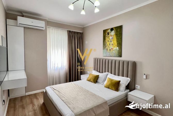 Shtepi me qera 1+1 ne Tirane - 900 Euro