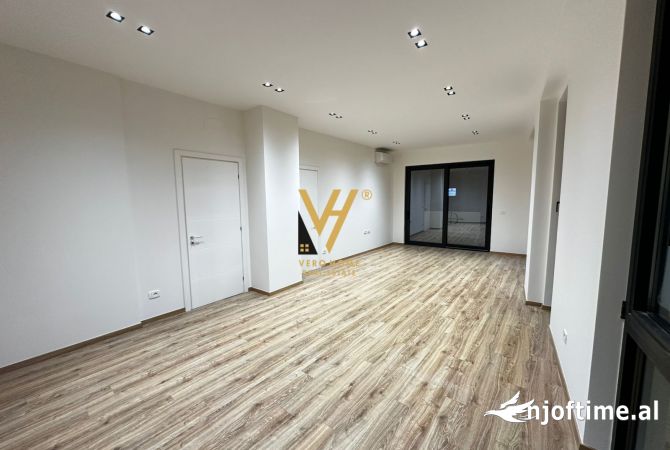 Ambient biznesi me qera 1+1 ne Tirane - 1,300 Euro