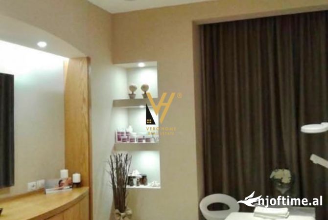 Ambient biznesi me qera 3+1 ne Tirane - 500 Euro