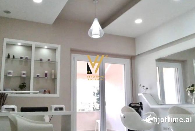 Ambient biznesi me qera 3+1 ne Tirane - 500 Euro