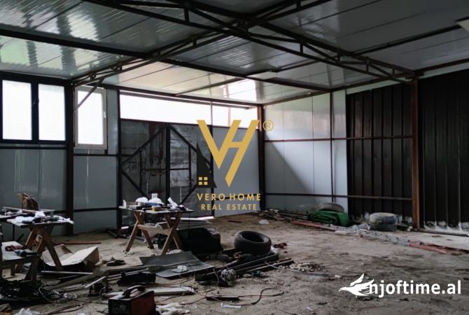 Ambient biznesi me qera 4+1 ne Tirane - 650 Euro