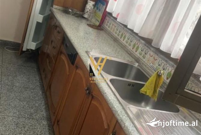 Shtepi me qera 2+1 ne Tirane - 600 Euro