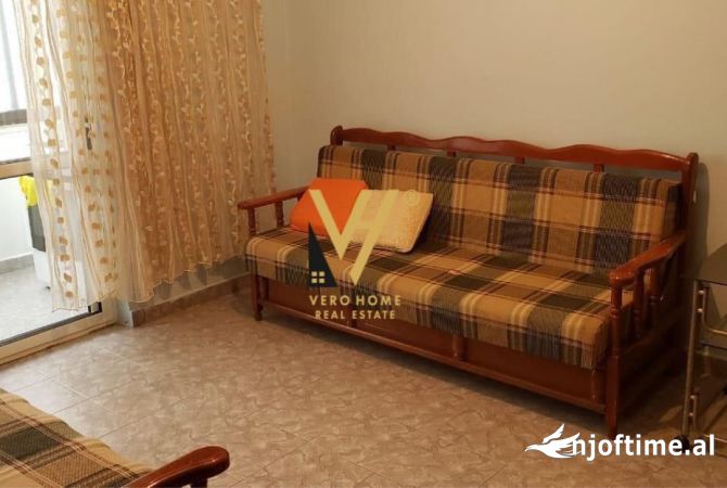 Shtepi me qera 2+1 ne Tirane - 40,000 Leke
