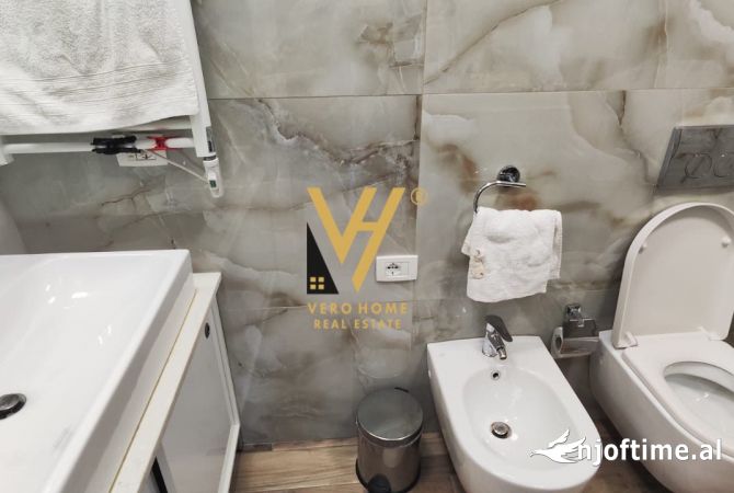 Shtepi ne shitje Apartament ne Tirane, 2+1, Mobilimi E mobiluar, Pagesa 207,000  Euro.