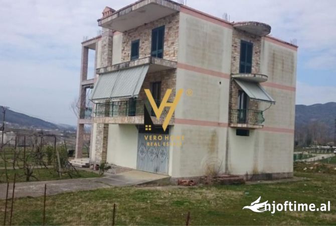 Shtepi ne shitje 3+1 ne Tirane - 250,000 Euro