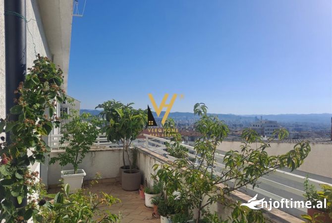 Shtepi ne shitje 5+1 ne Tirane - 650,000 Euro