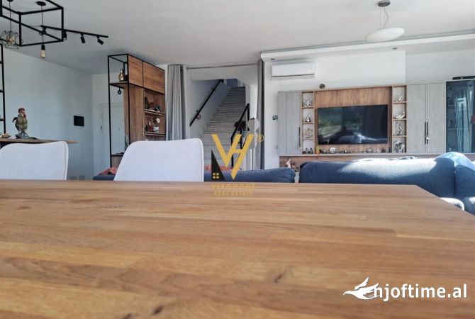 Shtepi ne shitje 5+1 ne Tirane - 650,000 Euro