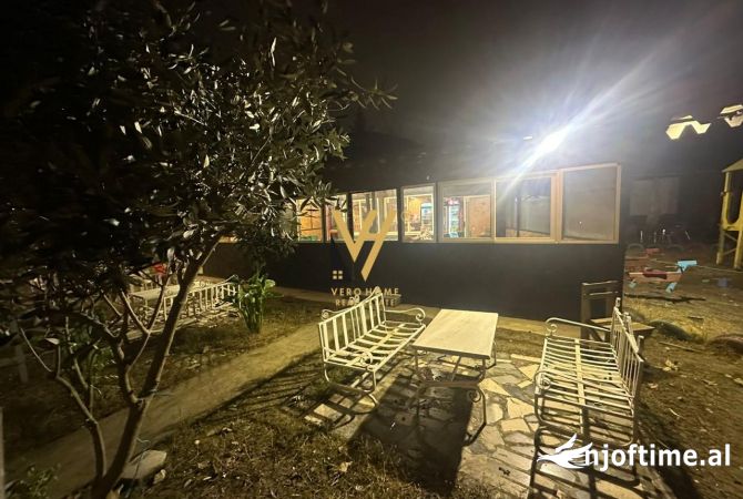 Ambient biznesi me qera 2+1 ne Tirane - 1,000 Euro