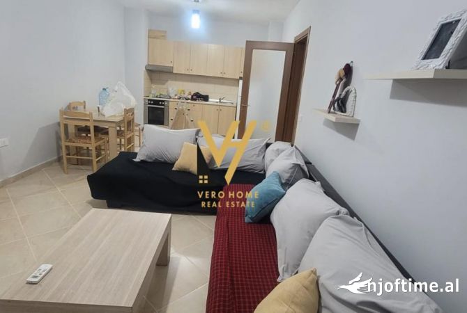 Shtepi me qera 2+1 ne Tirane - 50,000 Leke