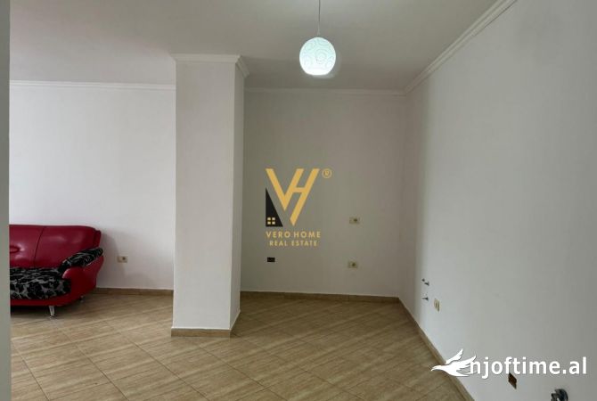 Shtepi ne shitje 1+1 ne Tirane - 92,000 Euro