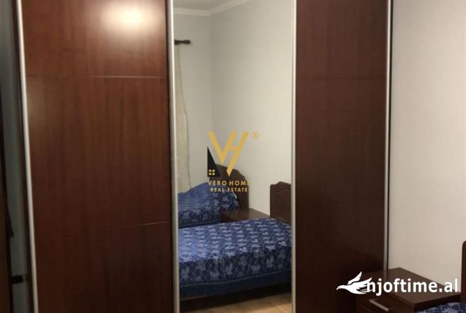 Shtepi me qera Apartament ne Tirane, 1+1, Mobilimi E mobiluar, Pagesa 65,000  Leke.