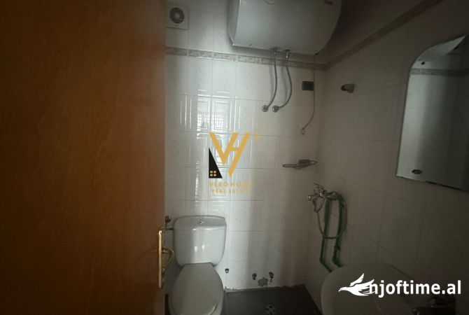 JEPET ZYRE 70 M2 ME QERA TE SELVIA 500 EURO