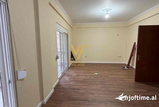 Shtepi me qera 2+1 ne Tirane - 500 Euro