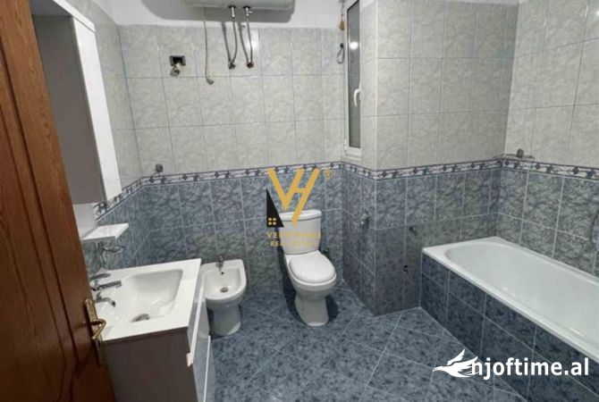 Shtepi me qera 2+1 ne Tirane - 500 Euro