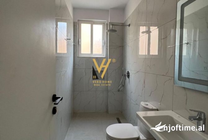 Shtepi me qera Apartament ne Tirane, 2+1, Mobilimi Pjeserisht e mobiluar, Pagesa 550  Euro.