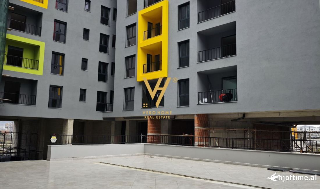 Shtepi ne shitje Apartament ne Tirane, 1+1, Mobilimi Bosh, pa mobiluar, Pagesa 82,500  Euro.